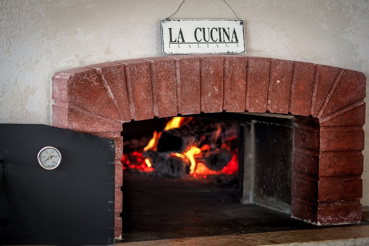 High-Quality Pizza Ovens and Grills Available in Cypress, CA Premium Pizza Ovens and Grills in Cypress, California